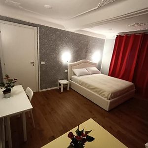 Double Room Private External Bathroom